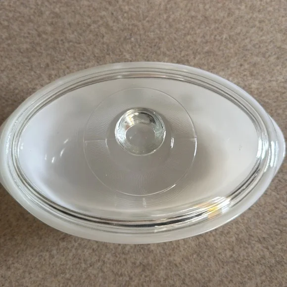 Vintage Glasbake 1 Qt. Oval Covered Casserole/Vegetable Dish w/Green Daisies Lid - Picture 2 of 10